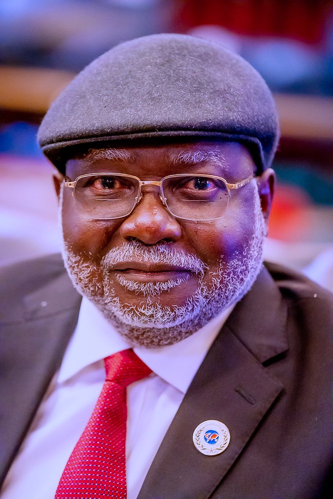 Our dear wonderful CJN sir, all Nigerians and the world are looking up to you for the independent of the Judiciary as stipulated in the 1999 constitution. Dear CJN sir, we are looking up to you and counting on you sir for justice and tranquillity as the tribunal commences!