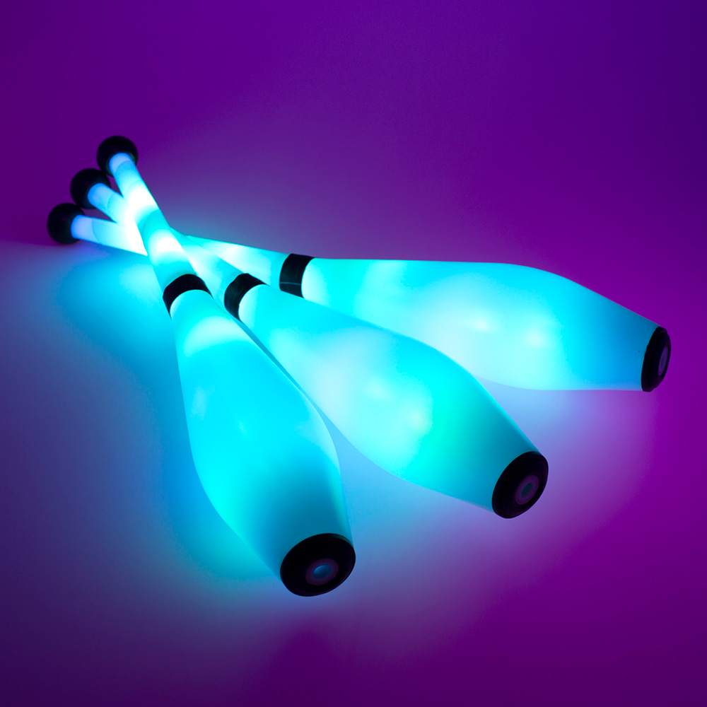 PapallonaCircus's tweet photo. 📢 ¡Prophecy RGB-IR es la #maza de luz más vendida de todos los tiempos!
🌟 Con un hardware super resistente y el nuevo software 2.0 
🌟 Los #efectos pueden seleccionarse a distancia con el Control remoto o bien con los Flex plugs #K8 

👉 Disponible en @PapallonaCircus 🦋 https://t.co/bZ5nygNr3I