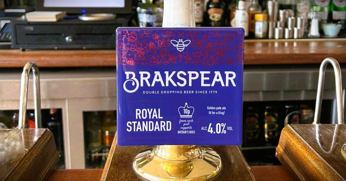 Get the bunting up. No royal event can take place without a commemorative beer being brewed in its honour, and as the new king is known to be a beer lover, we think that Brakspear’s Royal Standard is the perfect pint for the occasion #Henley #Coronation
brakspear.co.uk/brakspear-rais…