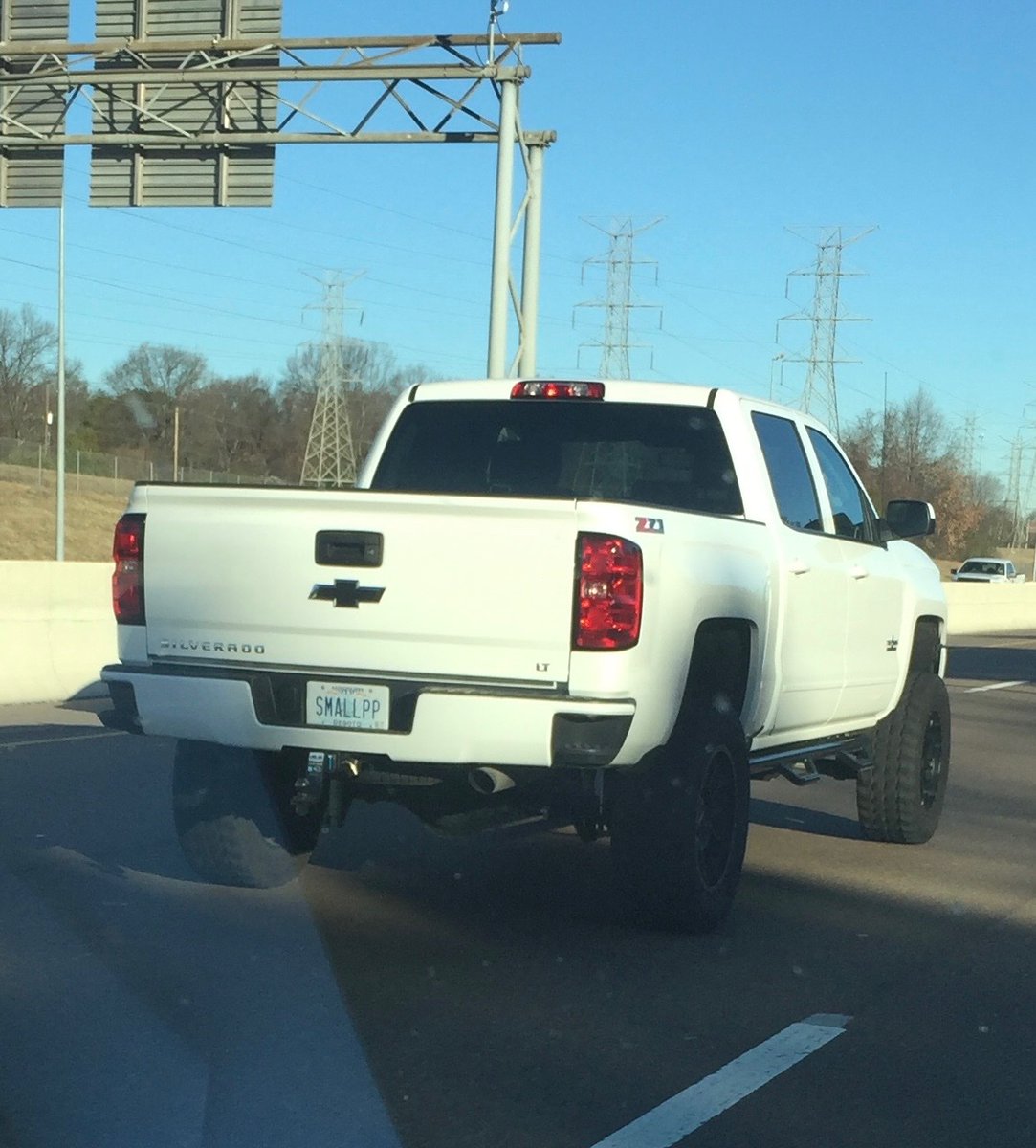 bryfreud's tweet photo. @AustinBourgeois I passed this truck a few years ago in TN. I wonder what their specialty is? https://t.co/yQQKoYi58o