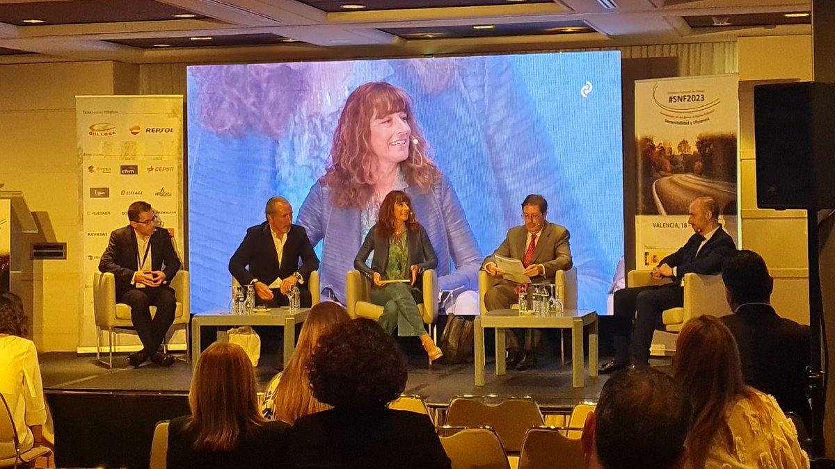 asefma (@asefma_es) on Twitter photo ¡Última mesa redonda de #SNF2023!
📲DIGITALIZACIÓN
Coordinada por <a href="/chcarribas/">Charo Cornejo</a> (<a href="/ATC_PIARC/">ATC</a>), en ella participa nuestro presidente <a href="/jjpotti/">Juan Jose Potti</a>, Á Navareño (@mitmagob), Cesar Bartolomé (#IECA) y JC Valdecantos (<a href="/XoubaRoads/">Xouba. Data for safer Roads</a>)
📰 ow.ly/lVEV50NLep4
⏺️ow.ly/NCXS50NLep2 ¡Última mesa redonda de #SNF2023!
📲DIGITALIZACIÓN
Coordinada por <a href="/chcarribas/">Charo Cornejo</a> (<a href="/ATC_PIARC/">ATC</a>), en ella participa nuestro presidente <a href="/jjpotti/">Juan Jose Potti</a>, Á Navareño (@mitmagob), Cesar Bartolomé (#IECA) y JC Valdecantos (<a href="/XoubaRoads/">Xouba. Data for safer Roads</a>)
📰 ow.ly/lVEV50NLep4
⏺️ow.ly/NCXS50NLep2
