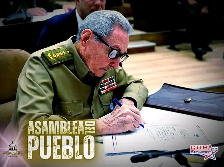 VictorDolz2's tweet photo. La victoria es nuestra muchas felicidades
#CubaViveEnSuHisoria 
#CuvaVive https://t.co/6a0QqCnY7F