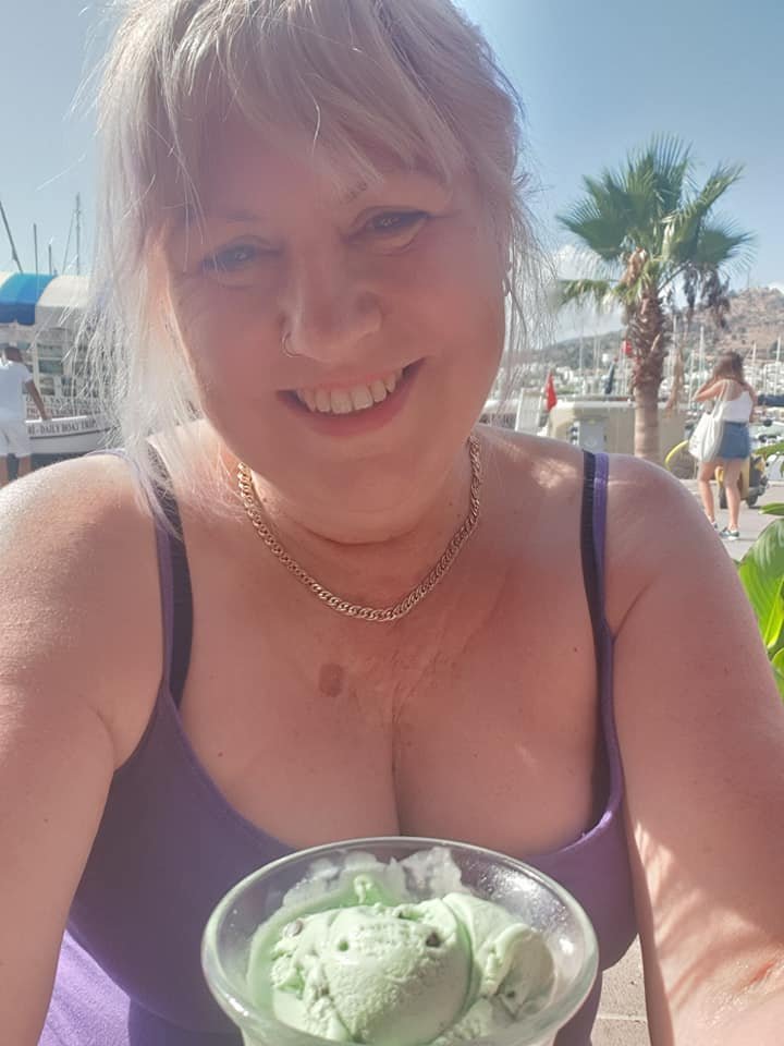 Avril LGBTQIA 🦗🦗🦗🦗🦗🧜♀️ 🌈🏳️🌈 🦗🦗🦗🦗🦗 tweet media