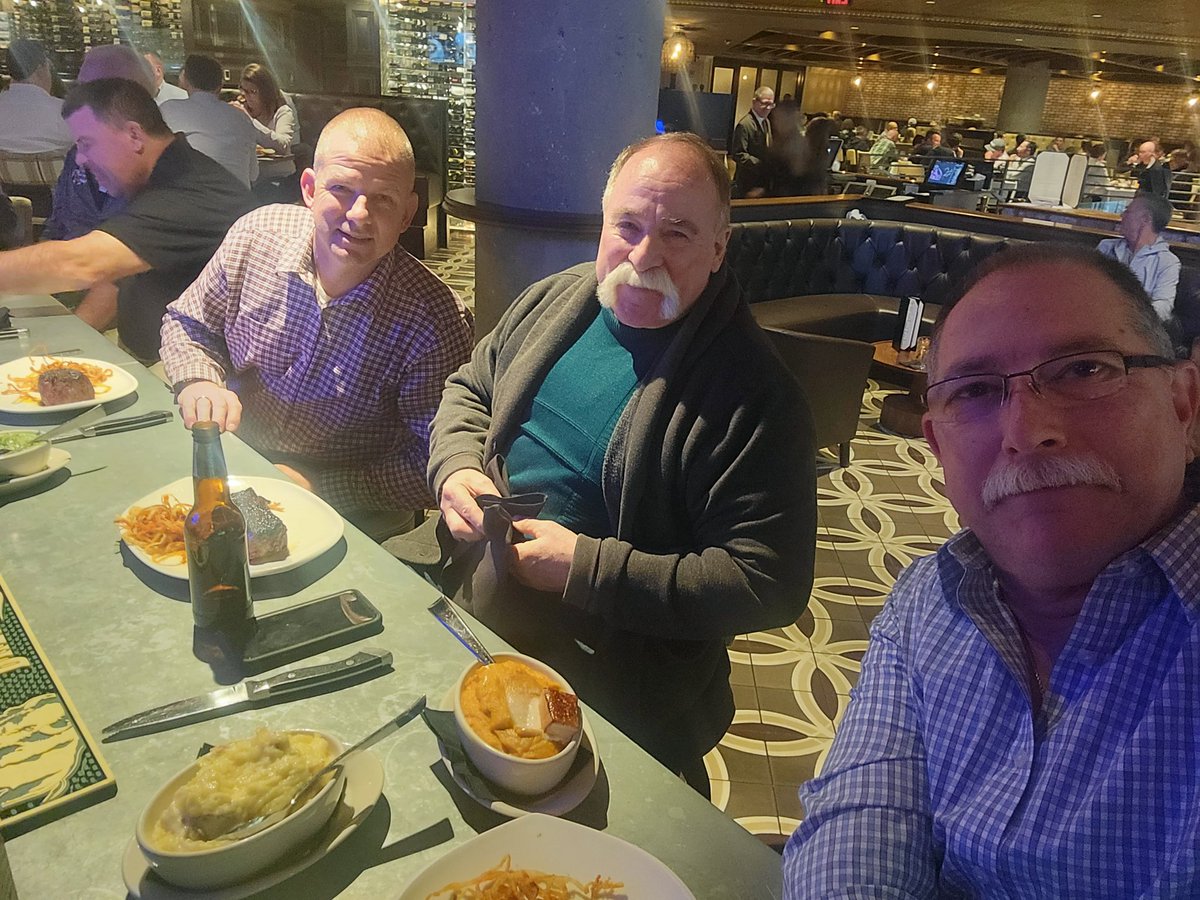 The traditional Wednesday before FDIC dinner in Indy #FDIC2023