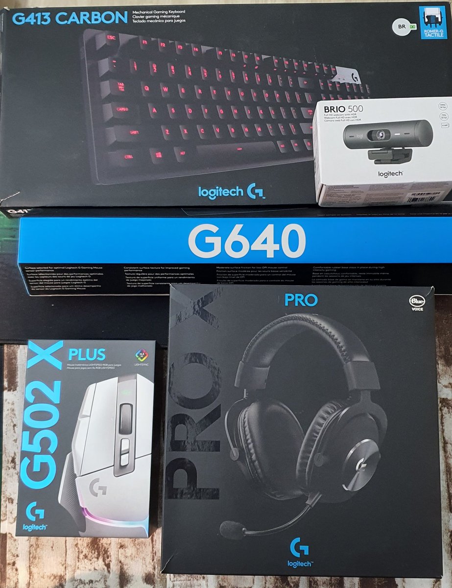 leoyahata's tweet photo. COMEÇAMOS O DIA DA MELHOR MANEIRA ! @LogitechG DEIXOU FORTE 🙏 MUITO OBRIGADO ❤️ https://t.co/HhqJ1shjnL