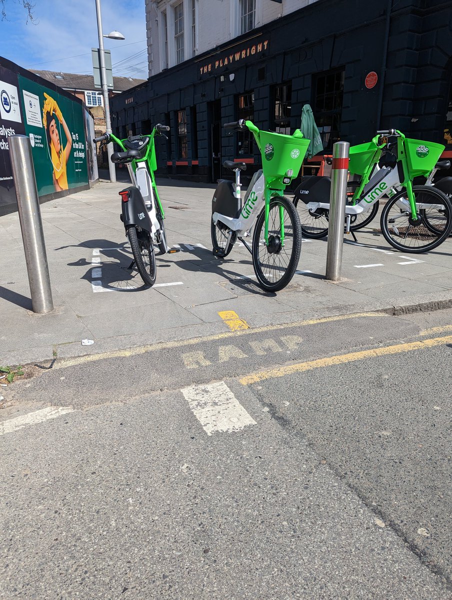 Lime E Bikes have recently been introduced in #Nottingham - why did they feel it was appropriate to put a parking space blocking a ramp at a crossing, blocking wheelchair users?

<a href="/limebike/">Lime</a> <a href="/MyNottingham/">🏹 My Nottingham</a>