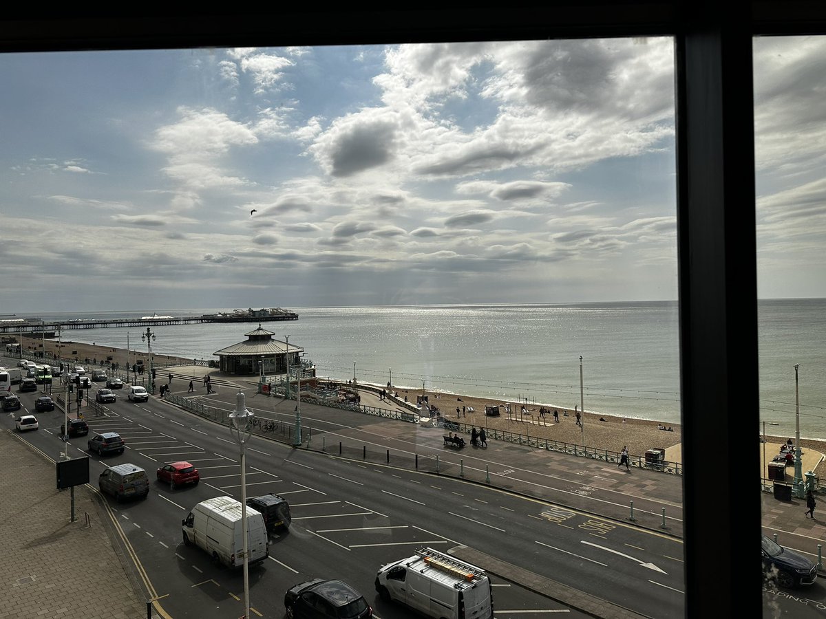 This is us today! Beats most conference venues where the rooms don’t even have windows. 

Surprise, surprise the running theme is AI and how to harness it: 
👉 Testing 
👉 Idea generation 
👉 Saving time on repetitive tasks 

@BrightonSEO #BrightonSEO