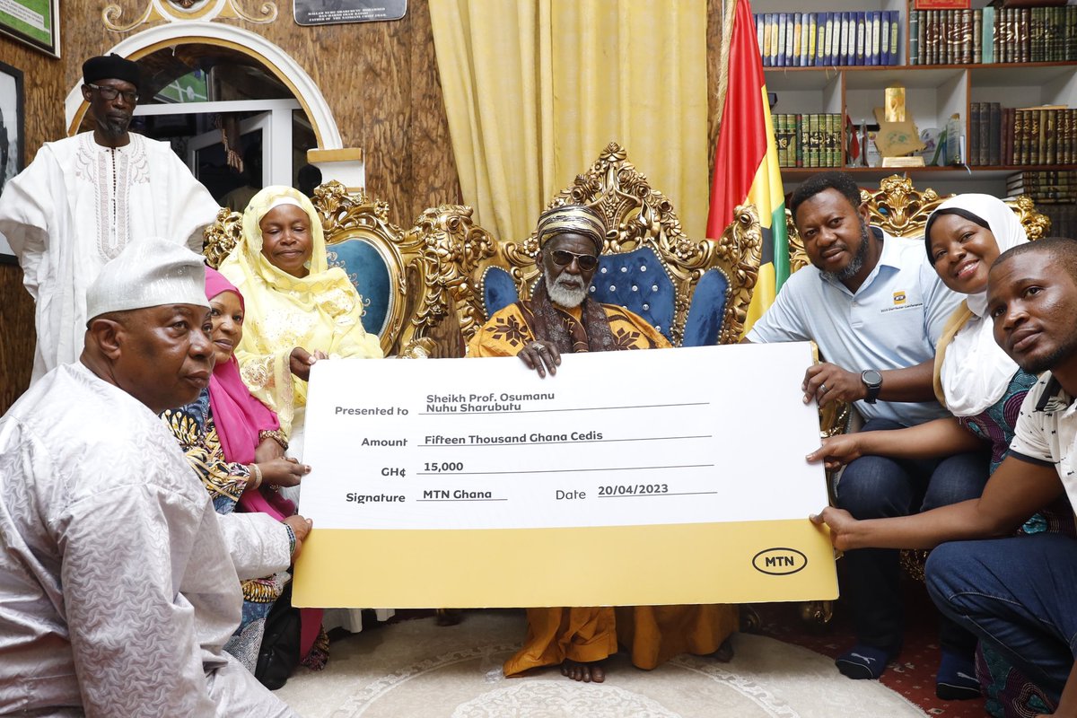 MTNGhana's tweet image. We are excited to share the heartwarming story of our donation to the National Chief Imam . Our mission is to celebrate generosity, foster unity, and support our communities.  This donation symbolizes gratitude to the Imam and the community he serves.
#GoodTogether #MTNGhana