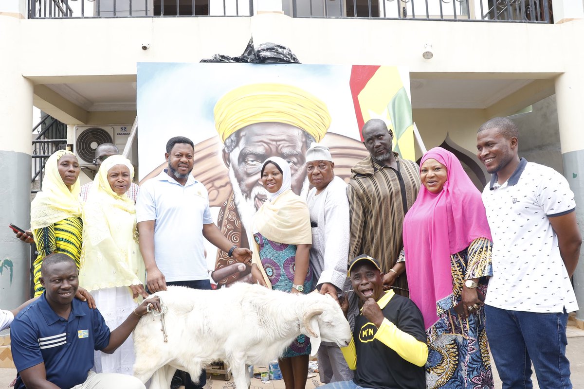 MTNGhana's tweet image. We are excited to share the heartwarming story of our donation to the National Chief Imam . Our mission is to celebrate generosity, foster unity, and support our communities.  This donation symbolizes gratitude to the Imam and the community he serves.
#GoodTogether #MTNGhana