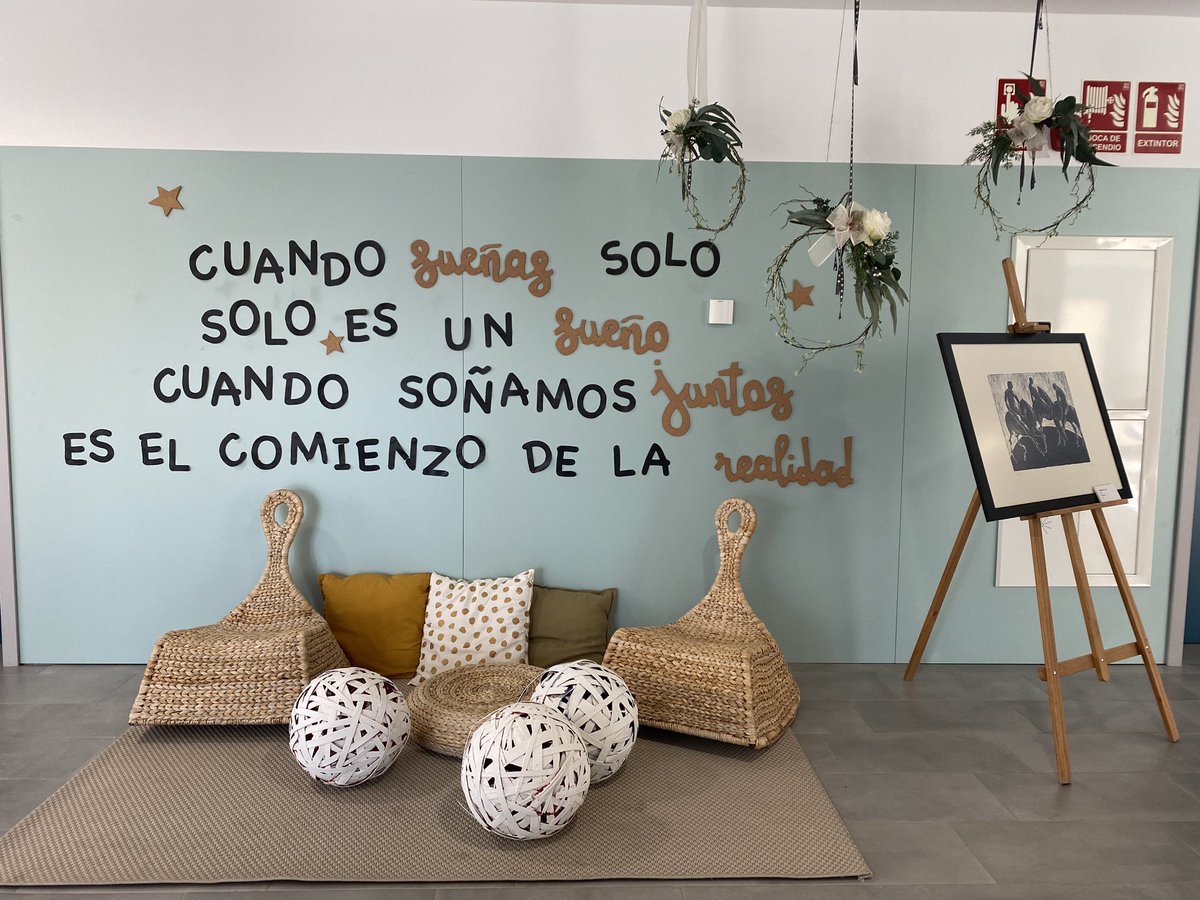 Visitando el CEIP Katia Acin ! #espacio #emocion #aprendizaje #colesqueman <a href="/cpjuandelanuza/">CP Juan de Lanuza</a> <a href="/dgafprofesorado/">F. Prof. Aragón</a> <a href="/Cddaragon/">CDD Aragón</a>