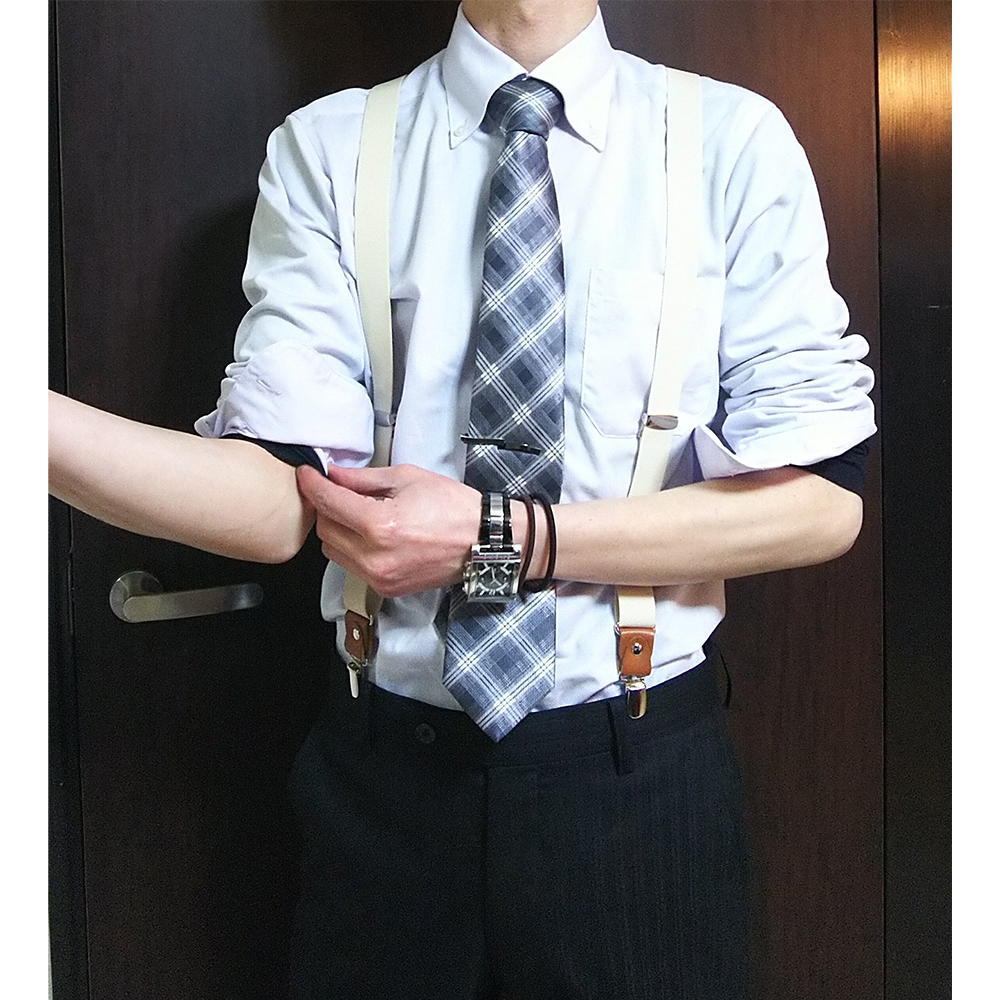 konomuraZ's tweet image. インスタ再掲第10弾。    
スーツで腕まくり。    

#そうだスーツ着よう 
#drawingreference