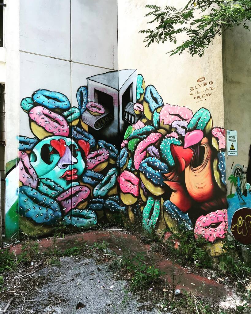 Silverlicchi's tweet photo. #graffiti #streetart #graffitiart #streetartphotography #streetarteverywhere #igersgraffiti #graffitilove #graffitilovers https://t.co/7WCmnocLzW https://t.co/Et3tIeB62D