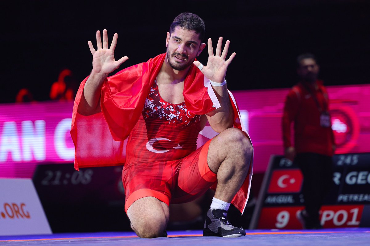 QldMaan's tweet photo. 10. EUROPEAN CHAMPIONSHIP 
🥇🥇🥇🥇🥇🥇🥇🥇🥇🥇

#TahaAkgül  #Türkiye #EuropeanChampion #Respect https://t.co/zNjaTWUynF