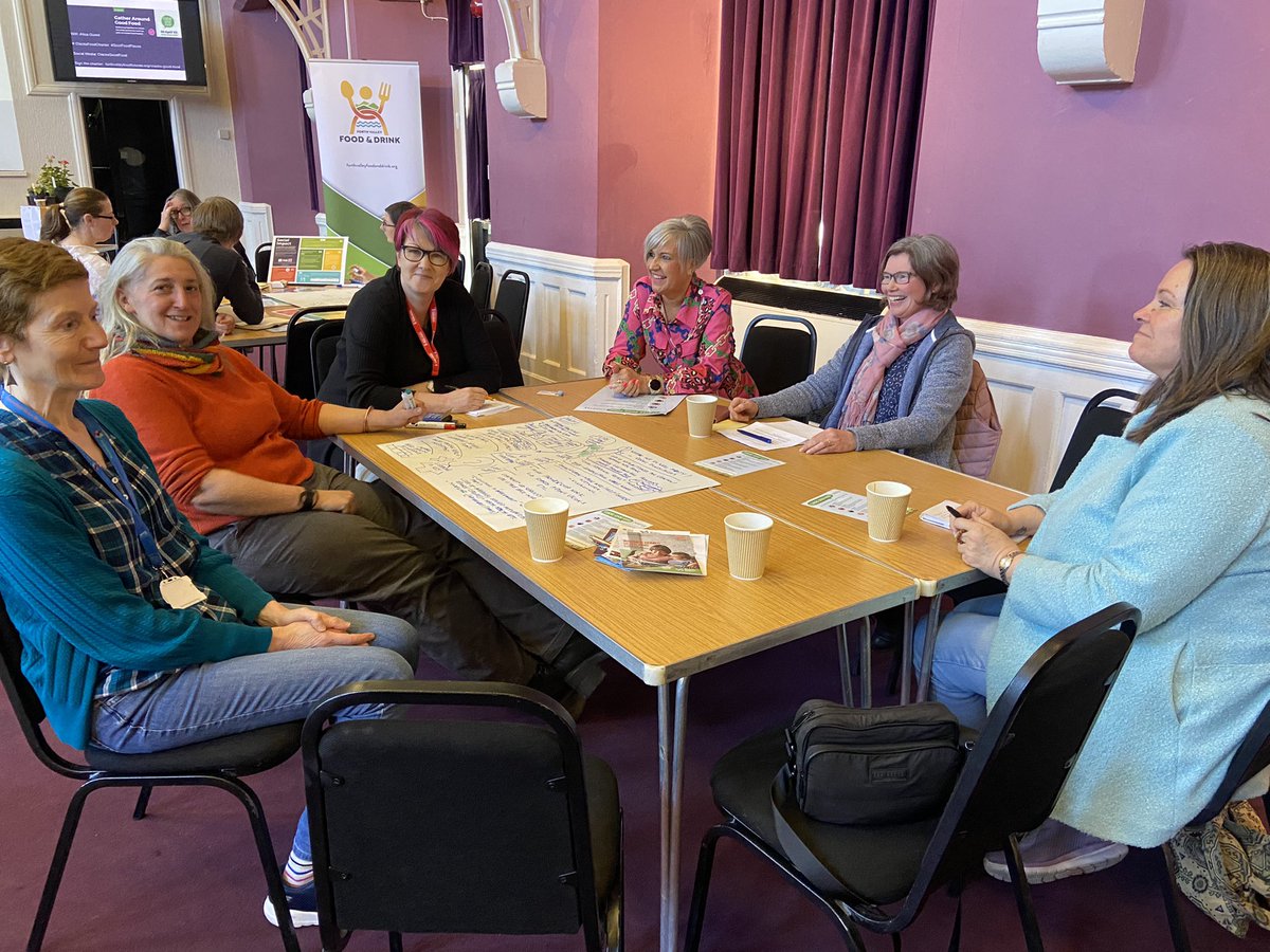 Murray1Pamela's tweet photo. Great discussions in our Health workshop @clacksgoodfood event
😍 the infographic by Em @ForthEnviroLink captured our conversation #clacksfoodcharter #scotfoodplaces #partnershipworking #sharingresources #assetbuilding @NHSForthValley @FidelmaGuest @RhondaArchibald https://t.co/ys4aEpVLmu