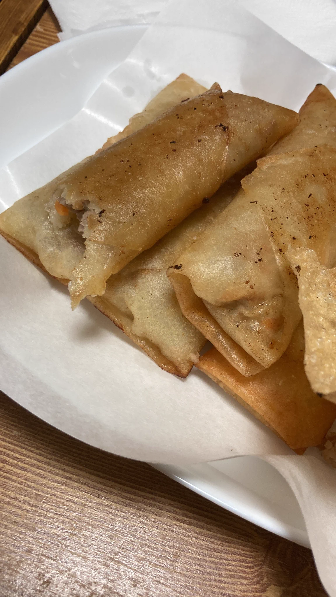 これマジで美味しかったよ
餃子と小籠包のいいとこ取りみたいな
絶対リピするーー  