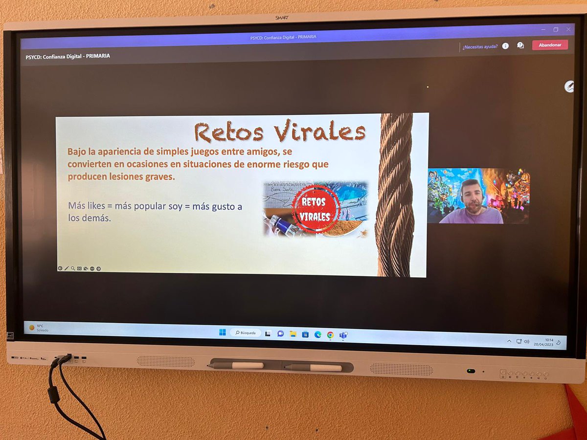 CEIPMartinChico's tweet photo. Los alumnos y alumnas del Martín Chico han participado en el taller de “Prevención de tecnoadicciones y juego online” del Plan de Seguridad y Confianza Digital. 💻🎮
.
.
.
#comunidaddeaprendizajemartinchico #aprenderhaciendo #secontic #PSYCD @CDE_Segovia @educacyl https://t.co/2ediYZQ04R