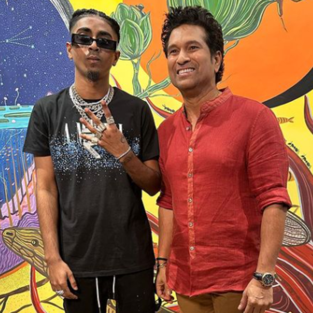 CricTracker on X: Rapper MC Stan clicks a picture with Sachin Tendulkar.  📸: MC Stan/Instagram  / X