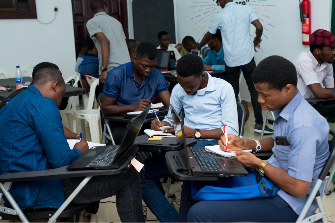 ydevacademy's tweet photo. The best way to predict the future is to create it yourself! Our courses will help you stay ahead of the curve in the ever-evolving world of tech. 🚀
.
.
#FutureProof #TechTraining #ydevacademy #SkillUpToGetAhead #techcareers #ydev https://t.co/dCQVSJTDUT