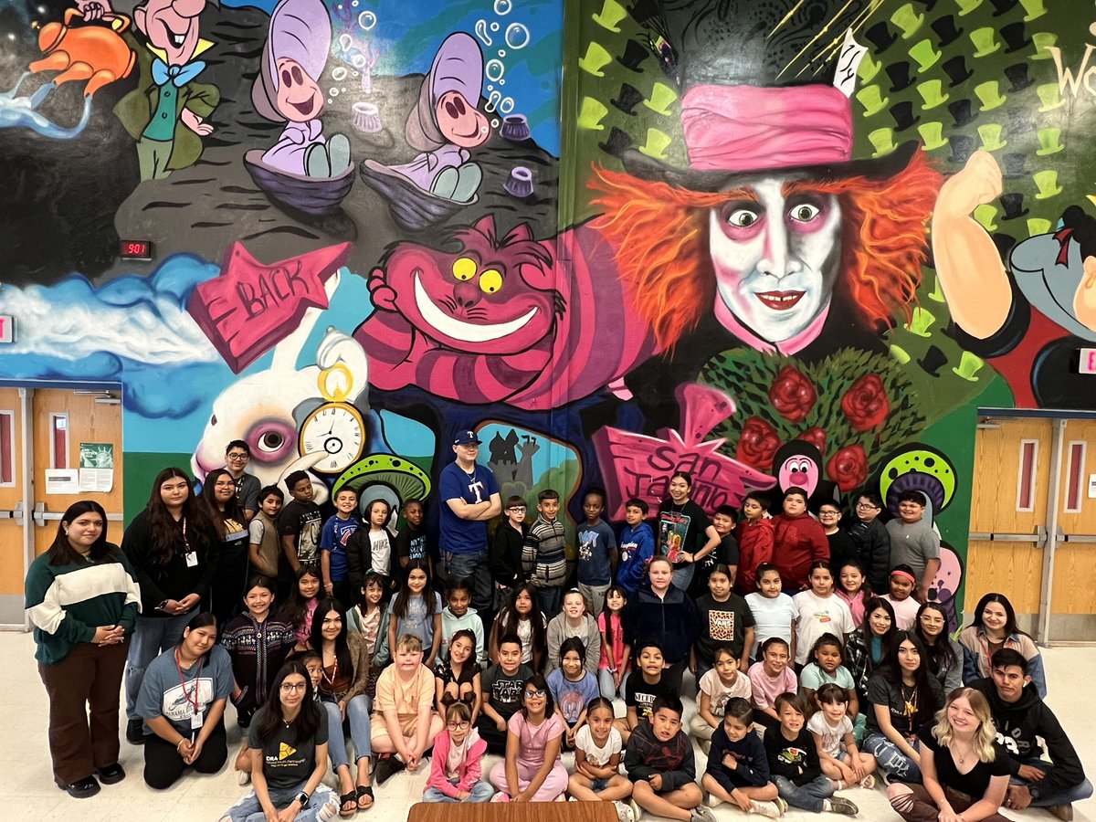 OHSgranado's tweet photo. Last day with our tutees. It was emotional for these tutors. Thank you to the host elementary schools. Building relationships makes a lifetime of memories. Thank you ODESSA HIGH SCHOOL for allowing me to be the coordinator of such a powerful partnership. https://t.co/Zh98WFTv8E