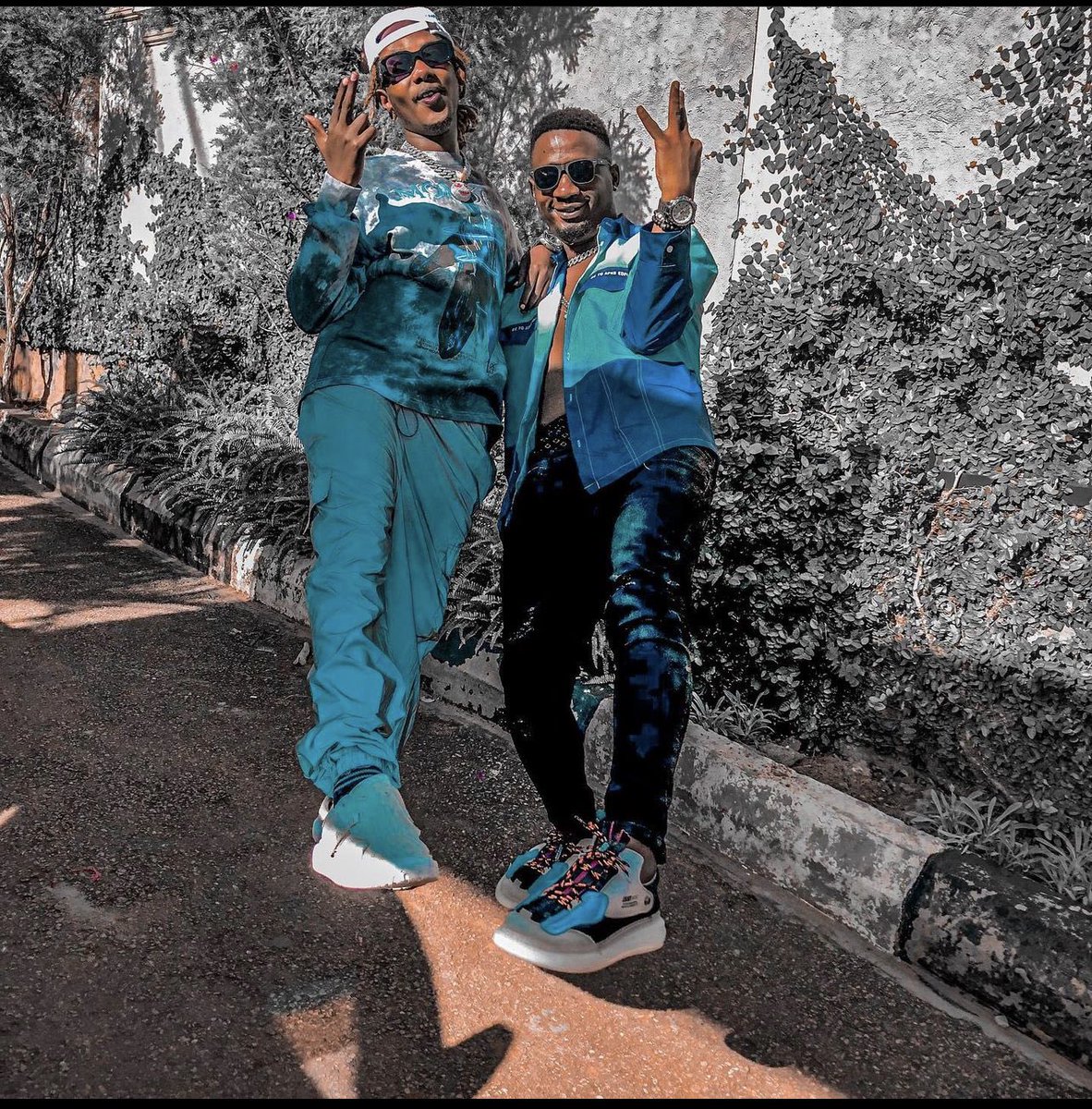 KaiyzOfficial's tweet photo. Breaking news : Smallest rapper and CEO.FBM @FeffebussiMusic has partways with long time manager and friend Arafat ..feffe is set to introduce his new management soon @nbstv @sanyukatv @NBSAfter5 https://t.co/oGJDNZtPf7