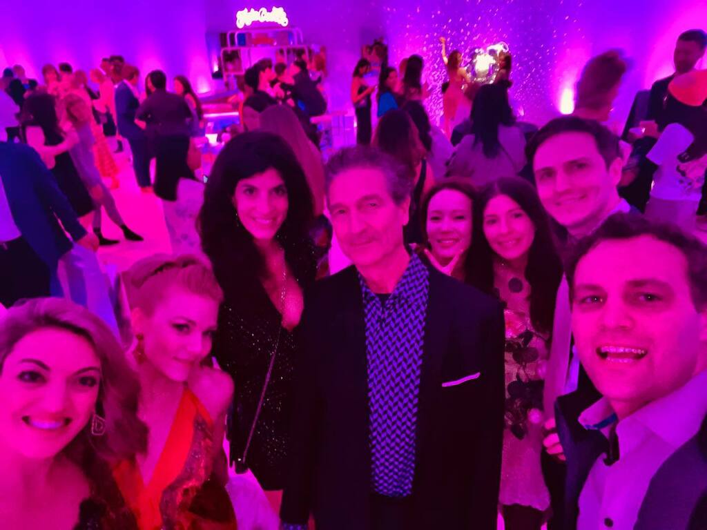 BenHolfeld's tweet photo. Just a regular Wednesday at #SFMoMA #ArtBash #SFSocialClubs https://t.co/pKqom0fs8m https://t.co/GvBet8JQrU