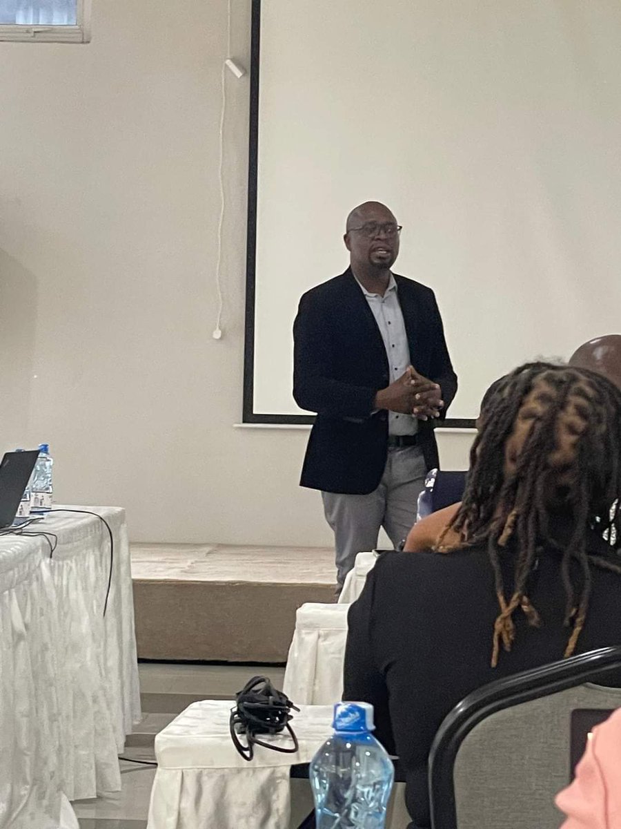 KEWASNET's tweet photo. KEWASNET recently participated in the National Technical Working Group themed Private sector engagements in the water supply and water resource management.
The meeting is a culmination of 3 regional meetings conducted in Mt .Kenya, Rift Valley, and Western regions.
#WGSP II
#PPP https://t.co/wyB6iRMWoR