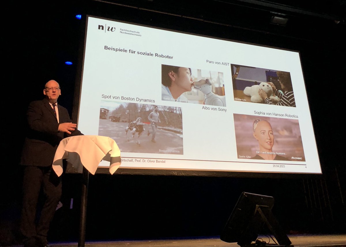 Die #shift2023 läuft! 🎉 Oliver Bendel gibt Einblick in aktuelle Aspekte der Roboter- und Maschienenethik.