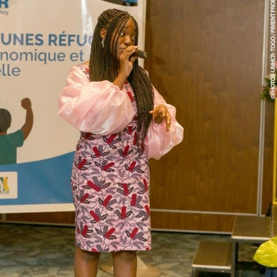 RT GlobalShapers "Maureen Jessica Gaba of <a href="/CTNshapers/">Global Shapers Cotonou</a> believes stories of change ignite inspiration within us. 

“People change when they are exposed to stories and narratives of change. Girls especially are inspired when they see women like them mad… "