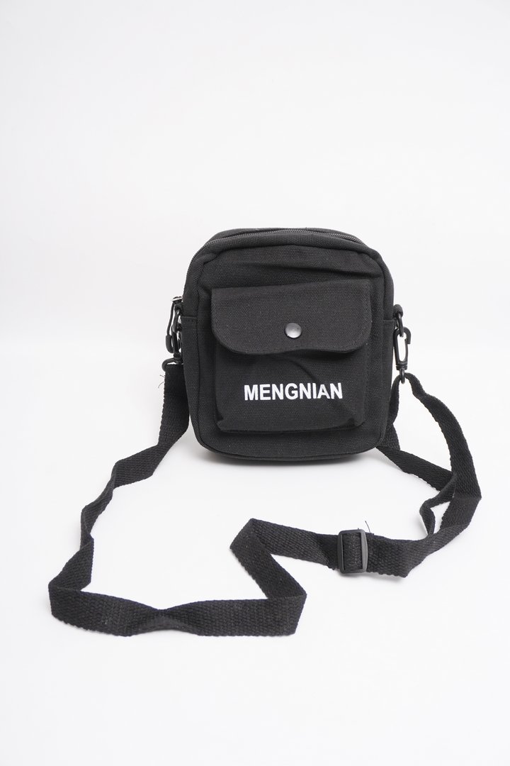 SHANG554's tweet photo. Name: Kids Cross Bag
Material: Canvas
Size: L;8W;7
Color: Black
Detail: Crossbody Bag Canvas All-match Shoulder Phone Sling Bag
It Can Hold Small items such as Mobile Phones, Tissues and Cosmetics.
The shoulder strap can be detached and adjusted

Retail Price: 1090 https://t.co/OGwrAZemuf