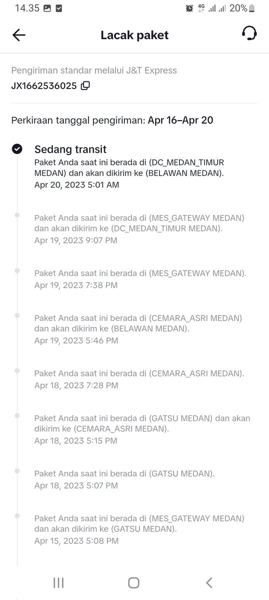 Dindaari's tweet photo. Padahal paketnya uda dri tgl 15 uda d medan tp gk di antar2 jg krumah sampe tgl 20. Mna mau d pke pas lebaran. Tolong dong bntu follow up @jntexpressid https://t.co/4yHO1wYw0k