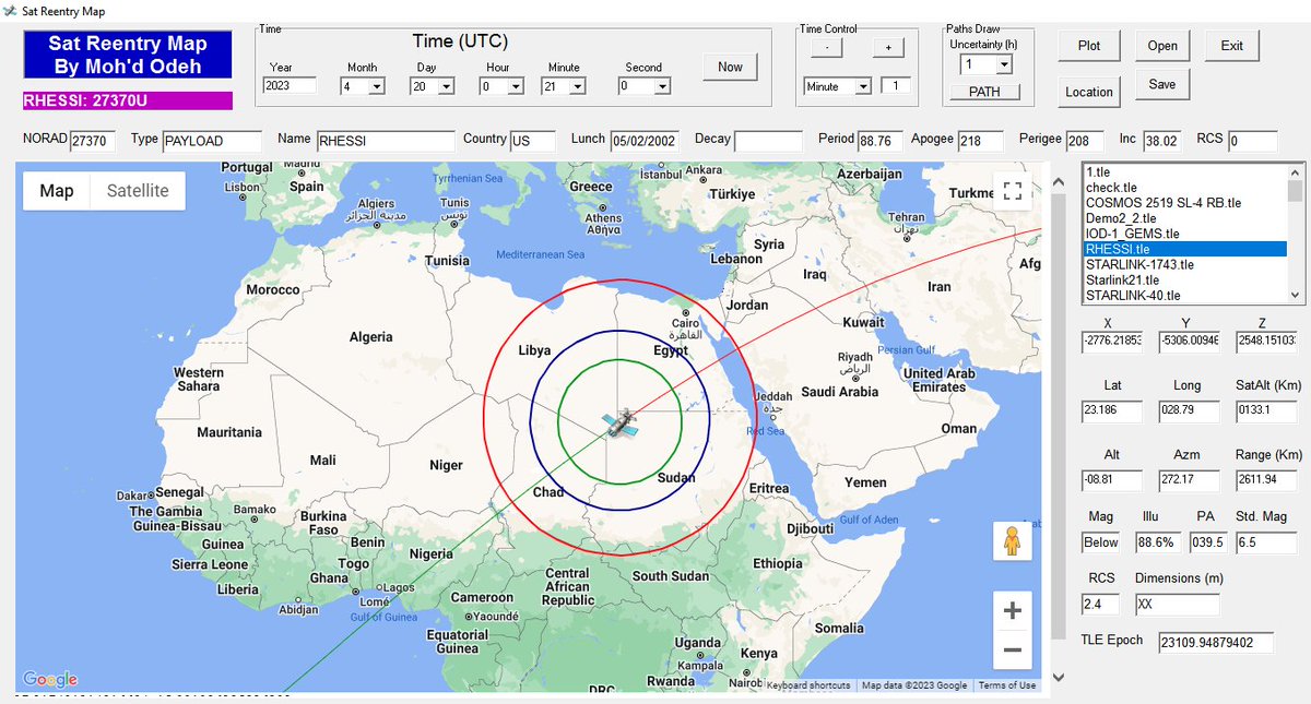 AstronomyCenter's tweet photo. عاجل: صدر قبل دقائق التقرير النهائي لوزارة الدفاع الأمريكية والذي يشير إلى أن القمر الصناعي الأمريكي #RHESSI بدأ سقوطه في الساعة 00:21 بتوقيت غرينتش (زائد ناقص دقيقة واحدة) ما بين السودان ومصر، فوق الإحداثيات 21.3 شمالا و 26 درجة شرقا، كما هو موضح في الخارطة.
تبقى ضرورة وجود شهود عيان لتأكيد هذا التقرير النهائي.