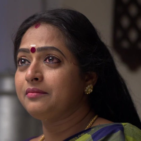 LocalAunties's tweet photo. Premi venkat oolu munda 🥵🤤💯 https://t.co/AR4Rqs1Rj2