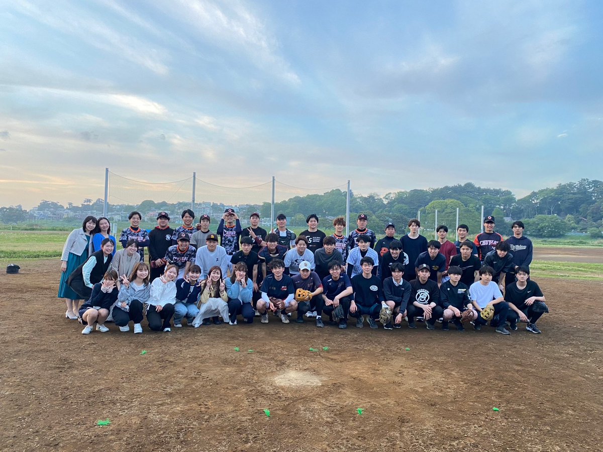 chuyans2024's tweet photo. 昨日も新歓練習を行いました！選手だけでなく、マネージャーもたくさん参加してくれました😊
新歓は明日を含め２回となります！
まだサークル選び悩んでいる方、本気で野球がしたい方、マネージャーに興味がある方などなど、みなさんの参加お待ちしてます‼️ https://t.co/EXyfQgaRF4