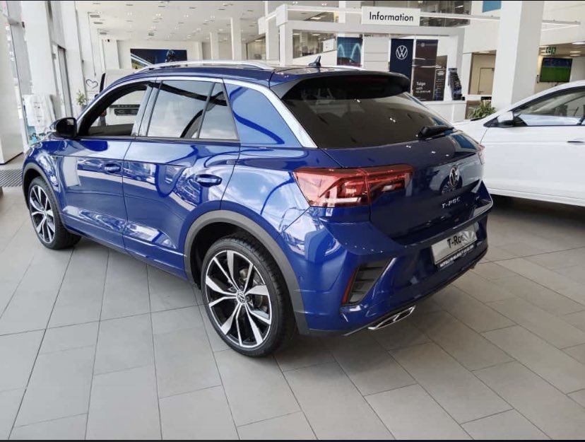 hatfieldvwmel's tweet photo. A walk around the #HatfieldVWMelrose floorπ
DM us for any vehicle enquiries or come visit us for New, Commercial and Used Car deals π
#HatfieldVWMelrose #Rated1InService #VW #Volkswagen #Cars #NewCars #CarDeals https://t.co/Di3f2501H6