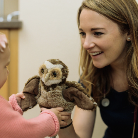 Getzwell_SF's tweet photo. Pediatric nurse practitioner Alexa Knorr loves  working at GetWell.  Learn more about our Alexa and our San Francisco pediatricians at GetzWell. 📞 415-463-4255 https://t.co/r8neeKt3yU  #pediatricnurse #pediatrics #pediatrician #SanFrancisco #SFmoms #sfparents https://t.co/Ok7aJvjq4p