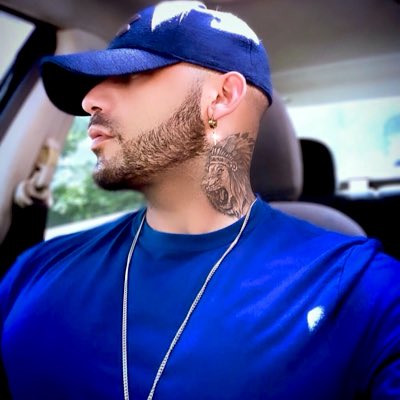 #NewProfilePic https://t.co/32nwkYoar4<a href="/tag/newprofilepic"class="tags">#NewProfilePic</a>