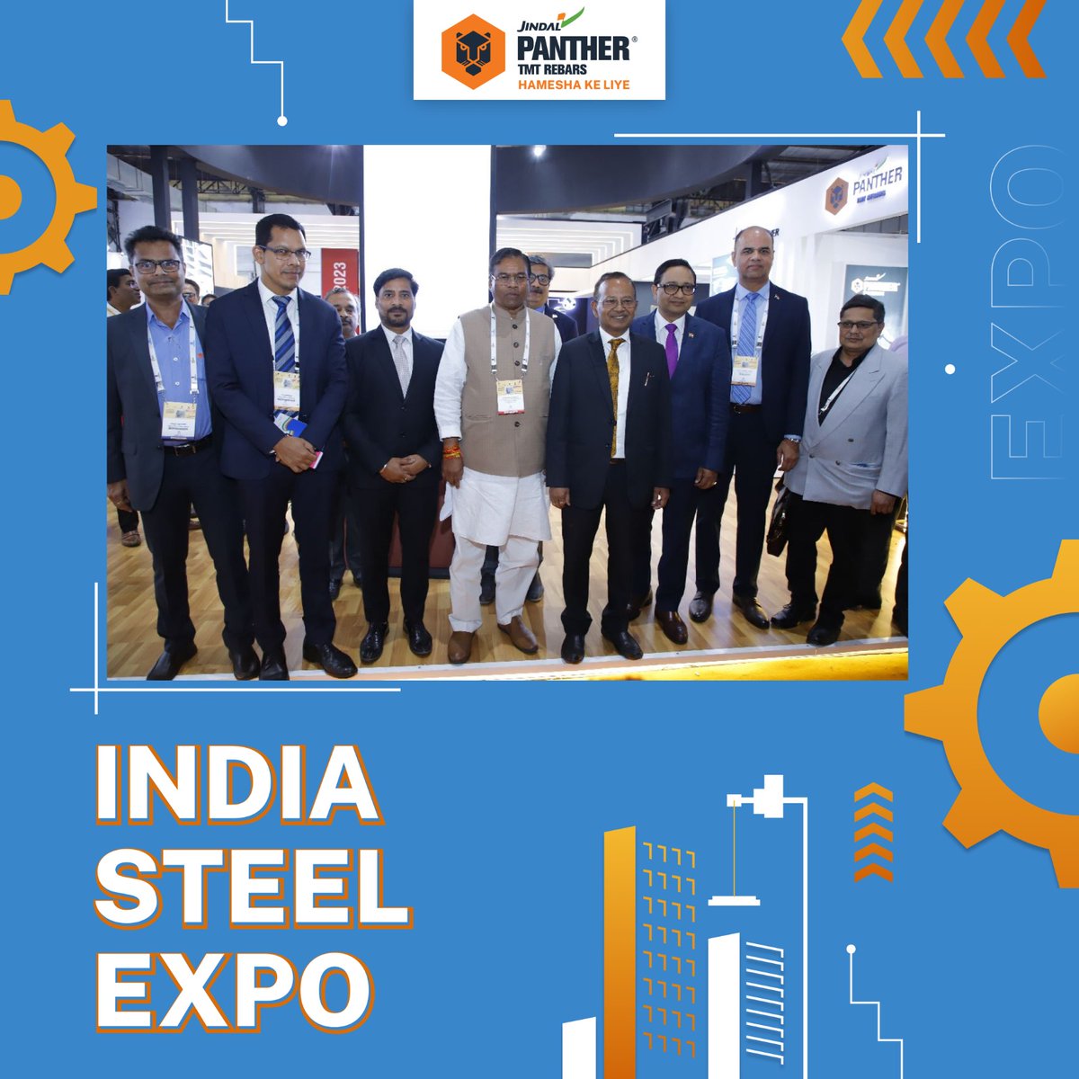 JindalPanther's tweet photo. Sh. Faggan Singh Kulaste, Hon’ble Minister of State, Ministry of Steel & Rural Development & Sh. Nagendra Nath Sinha, Secretary, MoS with Jindal Panther team at #IndiaSteelExpo.
#JindalPanther #HameshaKeLiye #BuildingStrongIndia #IndiaSteel2023 https://t.co/sUU40SxeLw