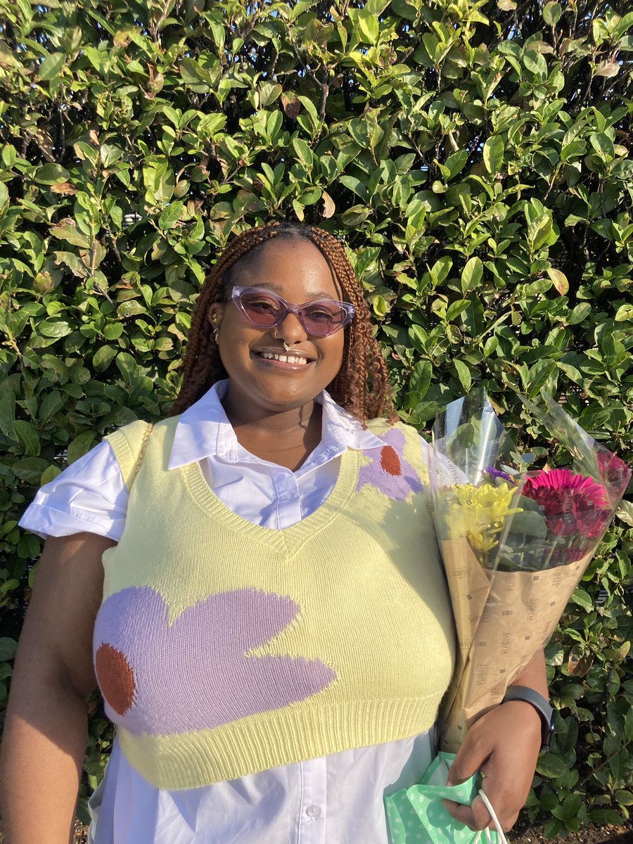 msthandi_'s tweet photo. Post a pic when the sun was sunning https://t.co/3SBxcSsFha