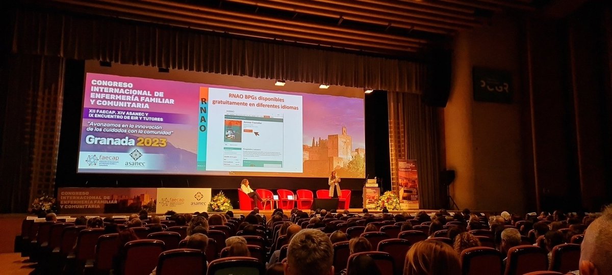 faecap's tweet photo. "La enfermería es cuidar con amor,con comprensión, cuando se puede curar y también ayudar a morir dignamente" @DorisGrinspun @RNAO #asanec23 #faecap23 https://t.co/j3o6Anw6Wr