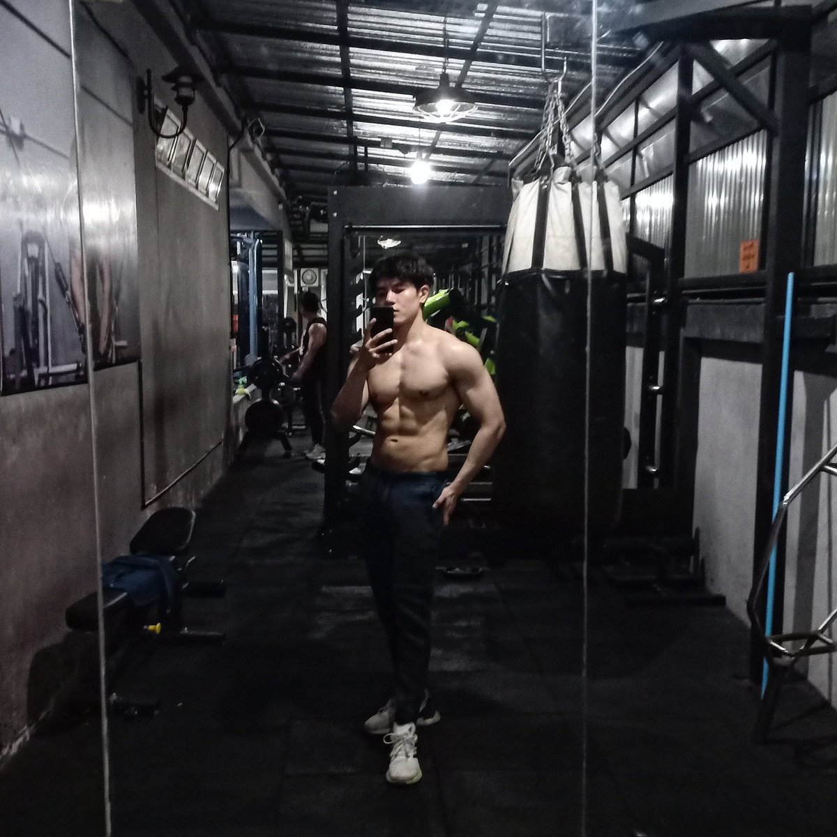 ฝากไอจีด้วย Pock_chanatip
#เทรนออนไลน์  #gym #เทรนเนอร์ป๊อก #healthy  #หุ่นดี #ลดไขมันหน้าท้อง #ท่าลดหน้าท้อง #ลดความอ้วน #fitnessmotivation #workout #เวทเทรนนิ่ง #อาหารคลีน #อาหารคลีนเพื่อสุขภาพ #ขอนแก่น  #lifestyle #เทรนเนอร์  #เวทเทรนนิ่ง