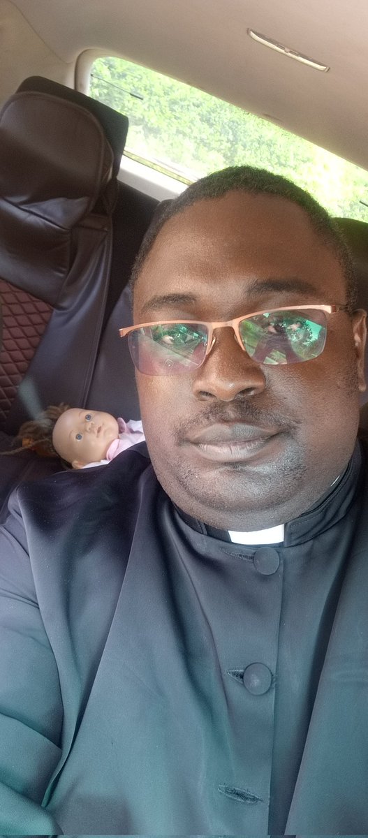 Indeed when God loves a Man, He gives him a daughter. Now I have to drive around with my Granddaughter for the whole day 😃😃😃
Congratulate Me