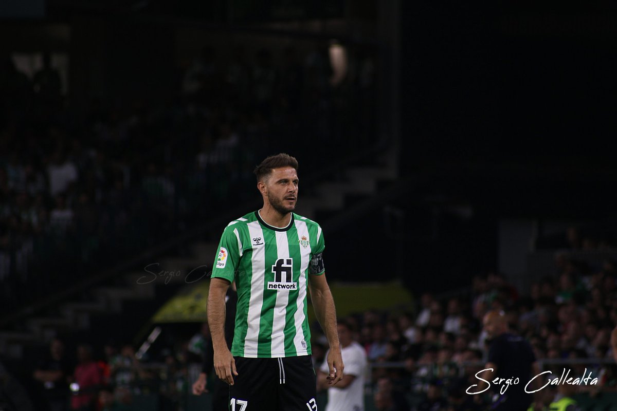 SCBfotografia's tweet photo. @joaquinarte anuncia su retirada del fútbol profesional y del @RealBetis
¡Toda la suerte en tu nueva etapa!

#fotografia #Joaking #Joaquin #eternocapitan https://t.co/CTszCFY4gs