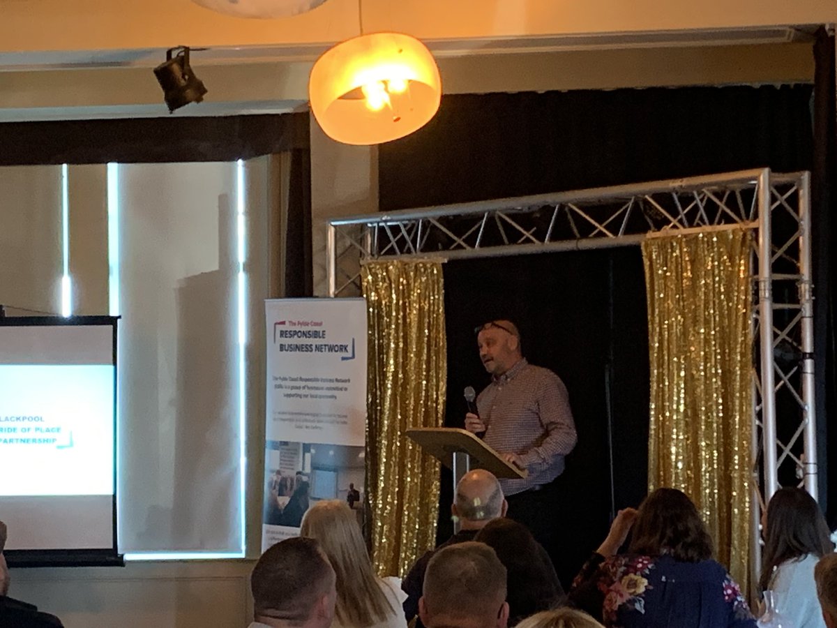 Andy Charles tweet media