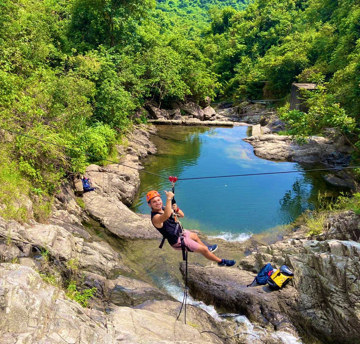 GuzAzc's tweet image. Disfruto tanto mi trabajo; que de verdad no importa si estoy de malas o triste, siempre termino el día de buenas por lo mucho que me hace feliz vivir de lo que me mama.