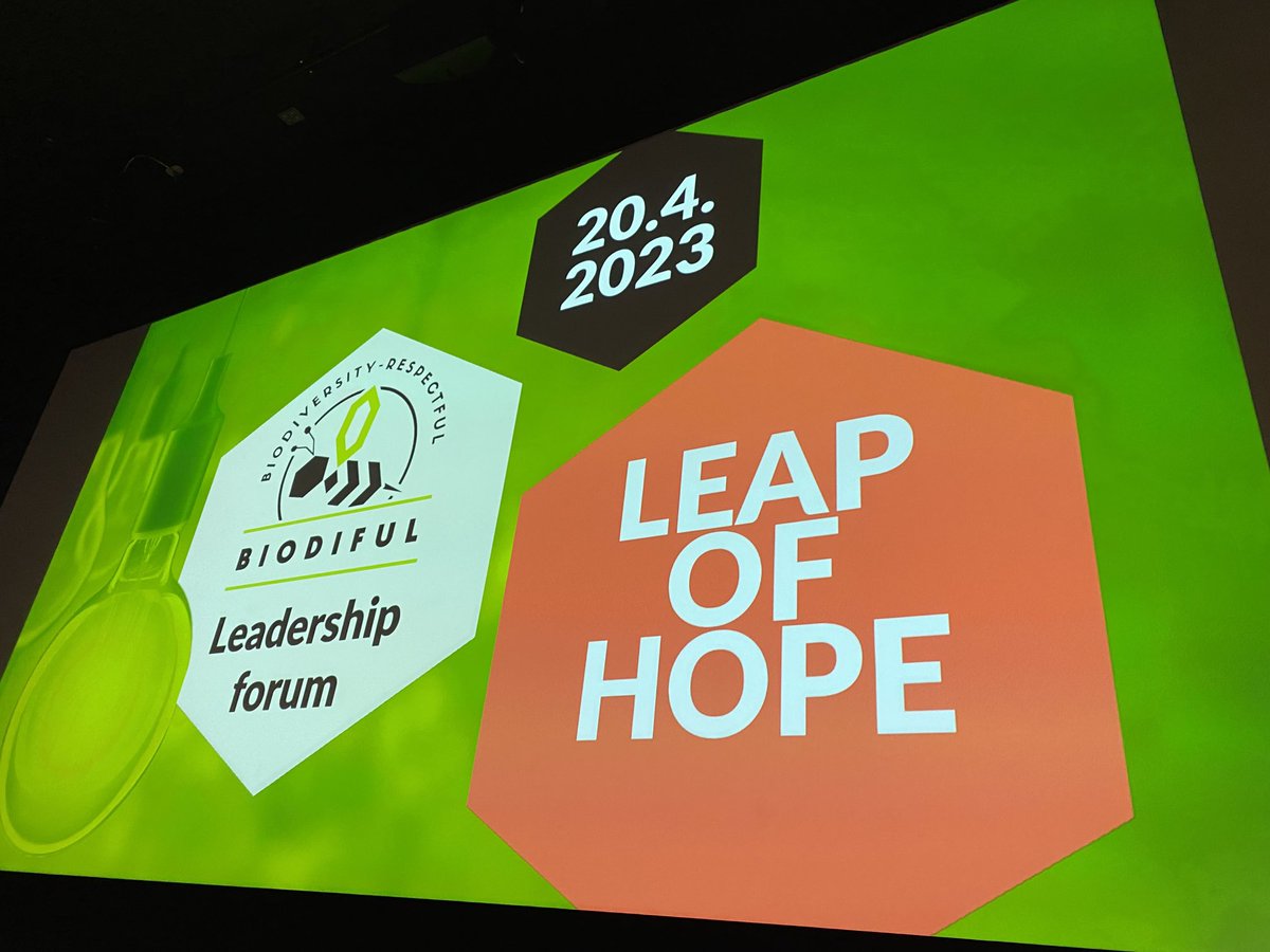 SatuTeerikangas's tweet photo. Biodiversity Leadership Forum alkamassa Turun Logomossa klo 12! Valmistelujen hyrinässä 🌻 @SBiodiful #biodiful #biodiversiteetti #johtajuus #yhdessä https://t.co/xZaJ2ppARn