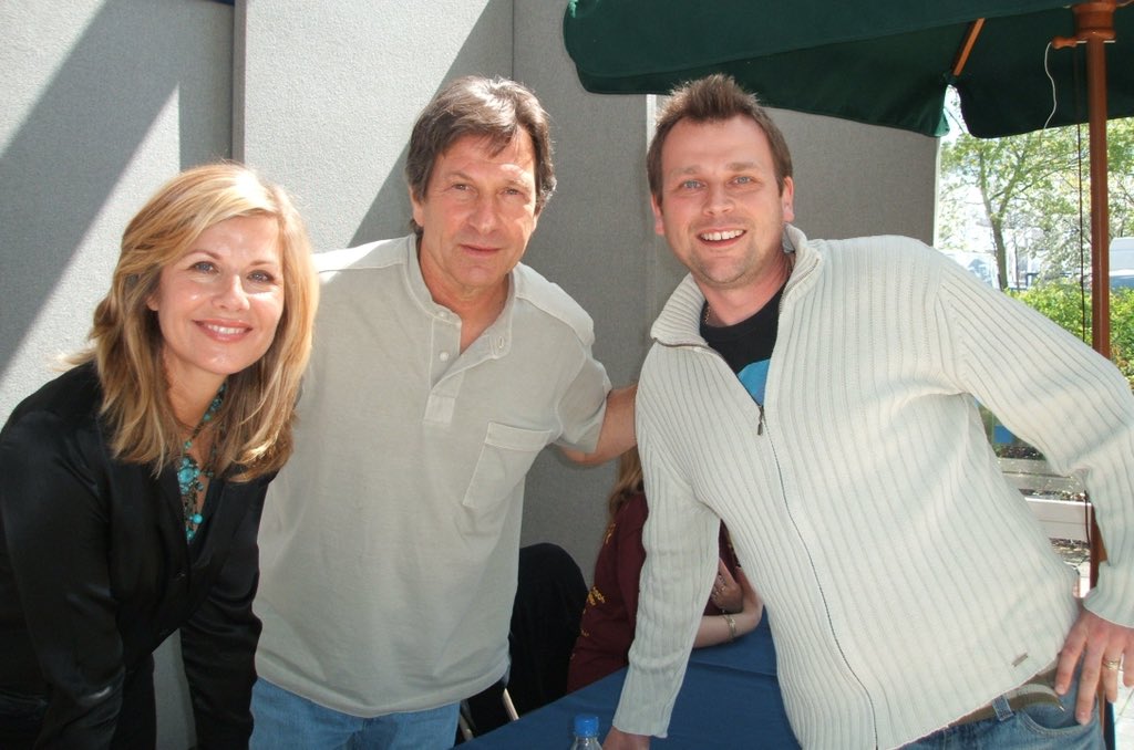 Happy Birthday to American Actor, and 50% of Dempsey & Makepeace, Michael Brandon. Wishing him a wonder-filled day 