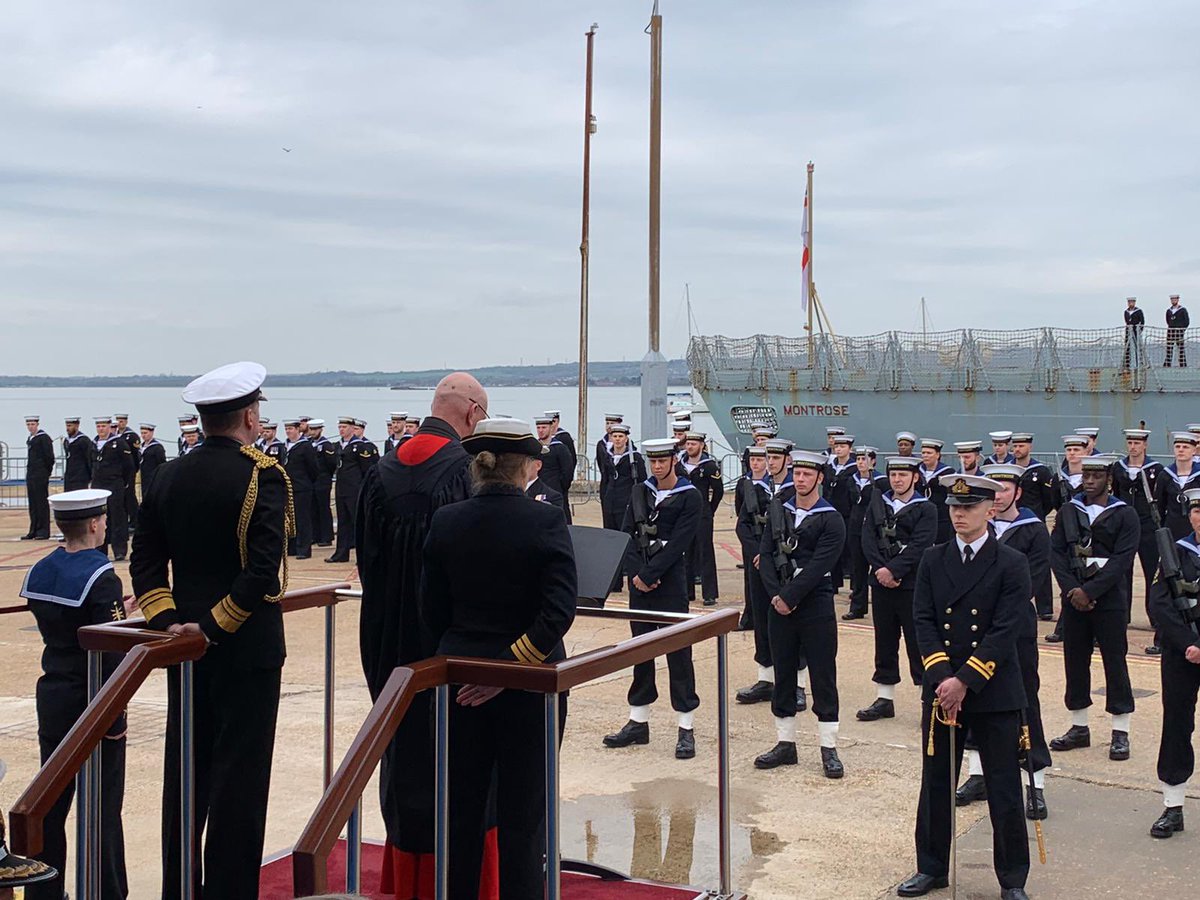 A final farewell to our Affiliates, previous Ship’s Company and active service as MTRO concludes her decommissioning activities 🫡. A busy week including Families’ Day, Affiliates’ Day and the Decommissioning Ceremony itself. Thankyou to all involved! #RoyalNavy #Martinjconnell