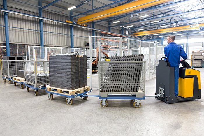 malukGmbH's tweet photo. 🛒 NEU im maluk Shop + Versand GRATIS 👉 Paletten-Fahrgestelle https://t.co/srl3YaqMRA
👀 🎦Video https://t.co/bJ6mGA67Uo
#paletten #kiste #logistik #transport #lagerlogistik #industrie #fetra #madeingermany #ordernow #bestcompany #maluk https://t.co/QxKPiOJ8t3