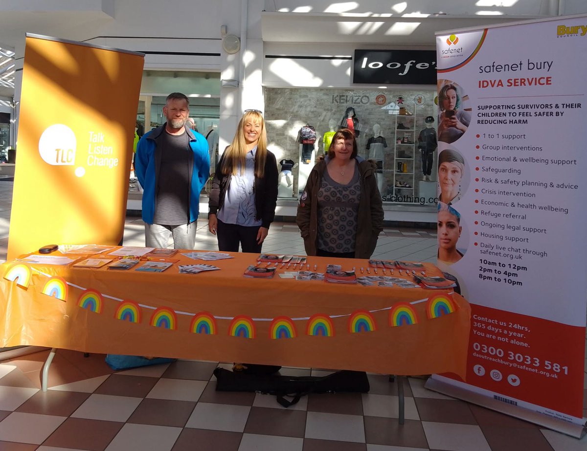 ClaireEast1980's tweet photo. Really looking forward to being part of @gmpolice Day of Action #operationavro @MillGateBury today alongside partners from @SafeNet_UK @BigLifeTweets @GMMH_NHS @RDarbyshireGMMH @BuryCouncil @EarlyBreakUK
@TLC_Charity https://t.co/CmOgsRlv2O