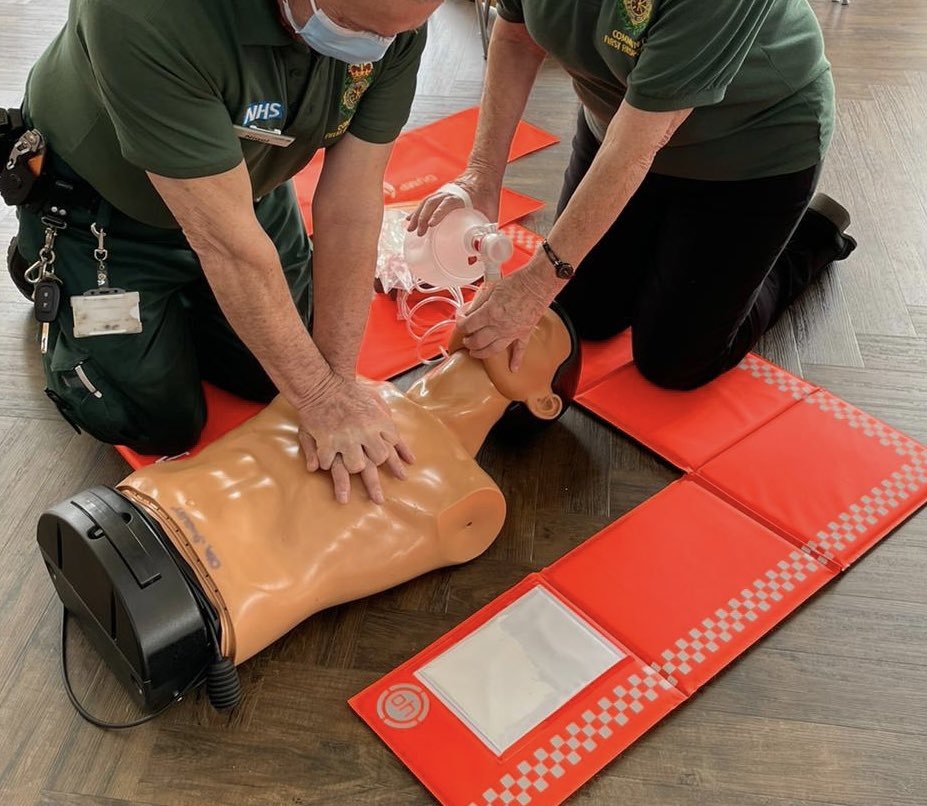 Are you running a training course for #prehospitalcare or doing some CPD with colleagues? Teaching trauma assessment, ALS or airway techniques? Think you’ll be doing any of it on the ground? In/outdoors you’ll find Cazmat optimises your care. Trial one with a  DM/comment ⬇️